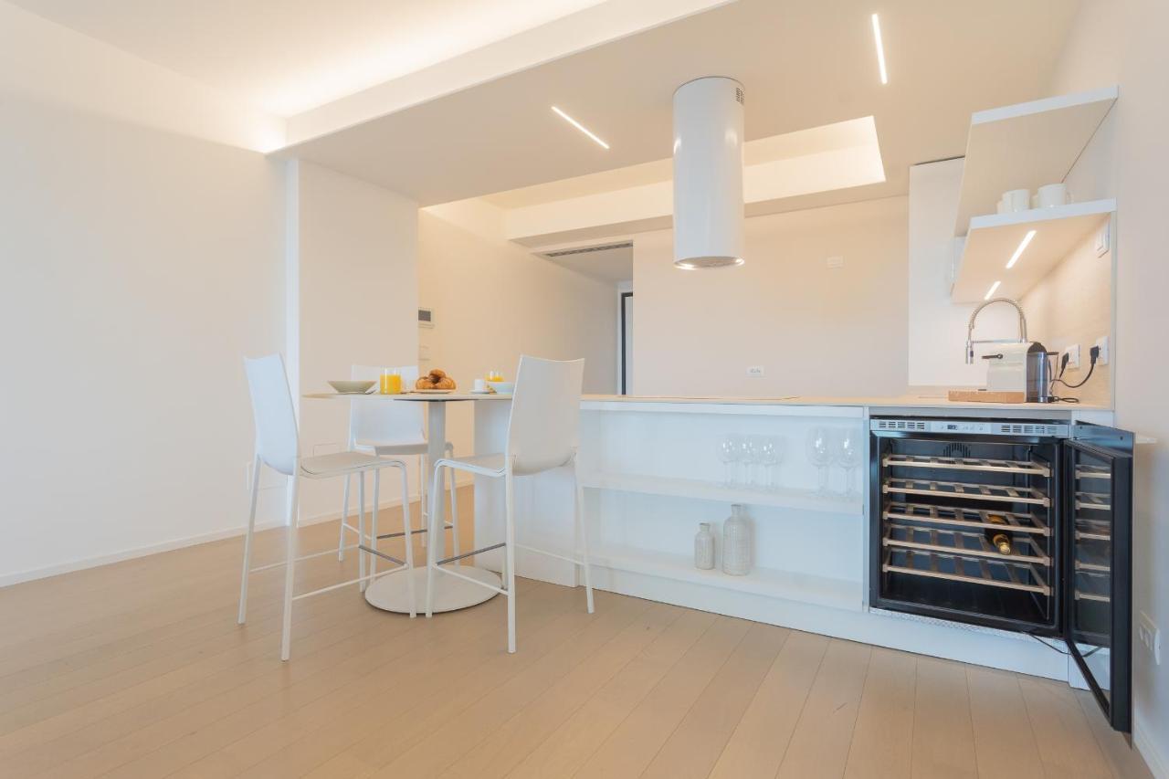 La Vista Bonita By Rent All Como Exterior photo